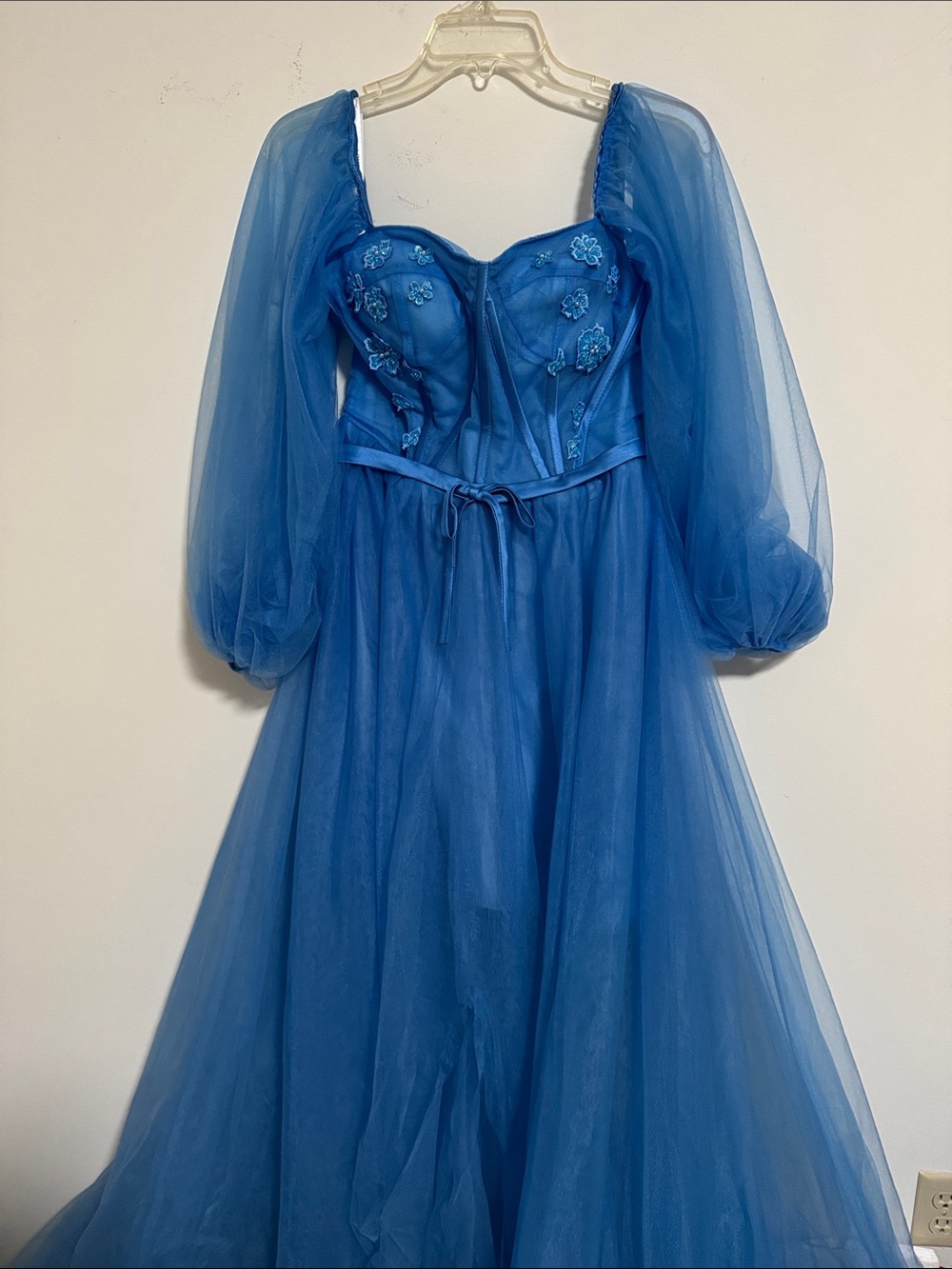 Blue Tulle Puff-Sleeve Women’s Gown
